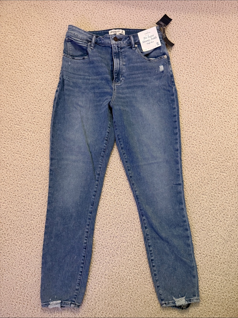 NWT Abercrombie  High Rise Slim Jeans